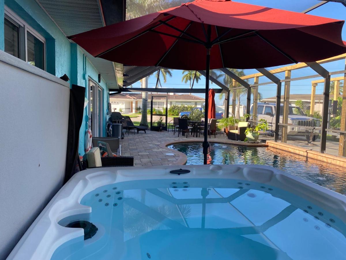 This Homestay Oasis Is The Cape'S Best Place To Stay Cape Coral Kültér fotó