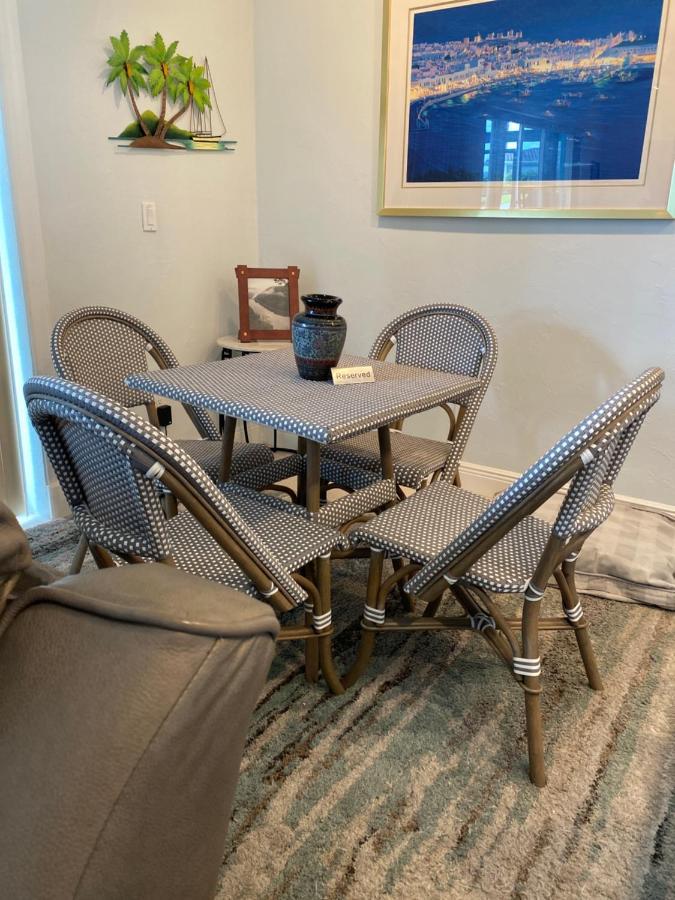 This Homestay Oasis Is The Cape'S Best Place To Stay Cape Coral Kültér fotó